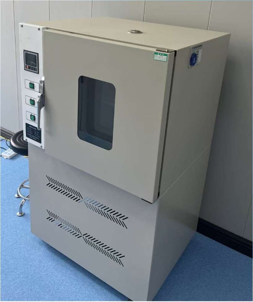 High and low temperature aging test chamber