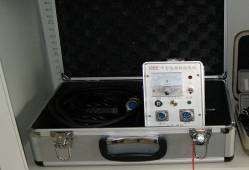 Electromagnetic yoke flaw detector